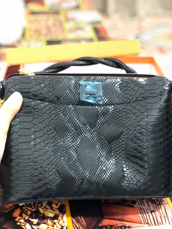 Zamonaviy Hermes sumka Zamonaviy Hermes sumka
