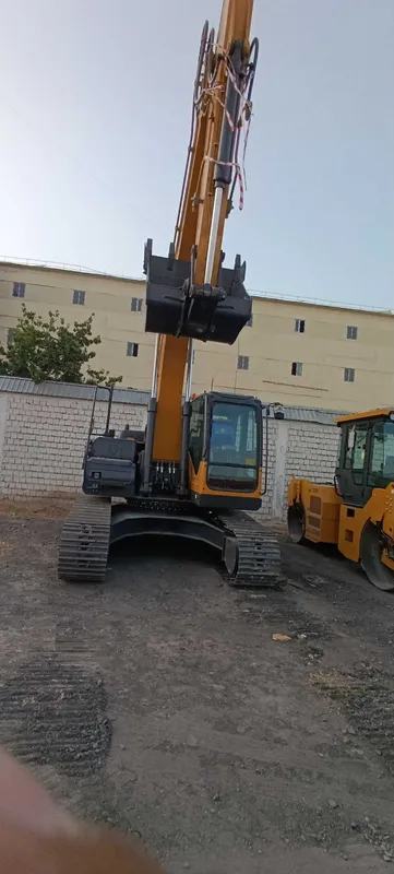 Занжирли (гусеничный) экскаватор XCMG XE220C – 1,2 м/куб — фото 4 Занжирли (гусеничный) экскаватор XCMG XE220C – 1,2 м/куб — фото 4