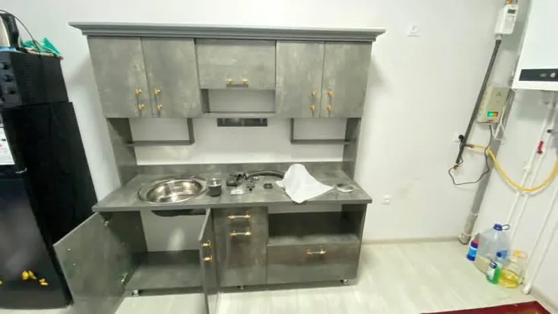новый кухонный 1 800 тысяч длина 2 м ширина 180 см новый кухонный 1 800 тысяч длина 2 м ширина 180 см