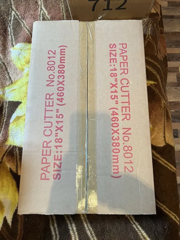 Продаётся Резак для бумаги Deli 8012 ;8014 — фото 3 Продаётся Резак для бумаги Deli 8012 ;8014 — фото 3