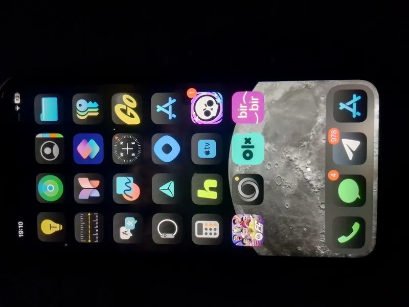Корпус Iphone Xr 16 pro (write), белый цвет 1