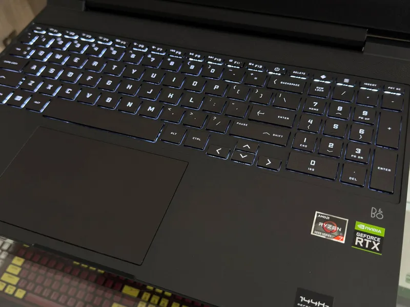HP Victus 15 4 HP Victus 15 4