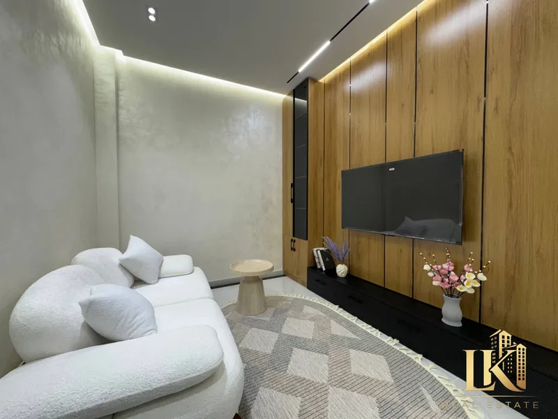 Продаётся 2-комнатная квартира в ЖК Royal House (Яккасарайский) 1 Продаётся 2-комнатная квартира в ЖК Royal House (Яккасарайский) 1