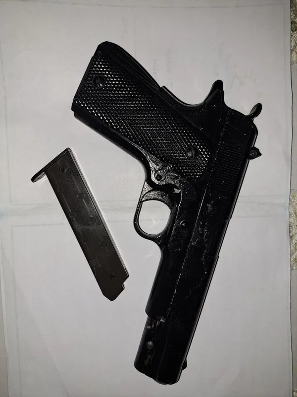Pistalet sotiladi w5 1