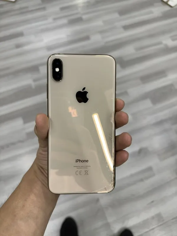 iPhone Xs Max 512 GB 1 iPhone Xs Max 512 GB 1