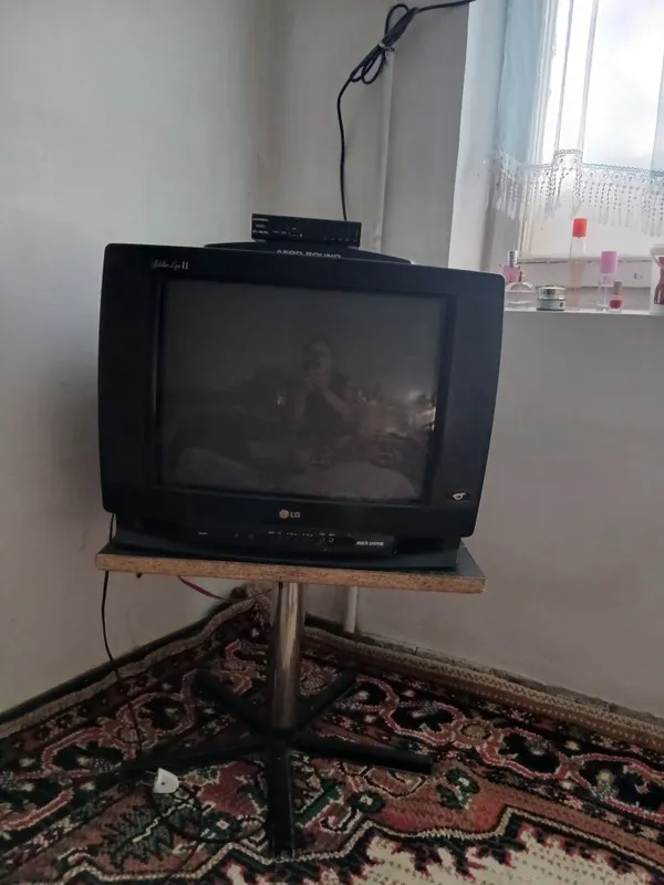 televizor sotiladi