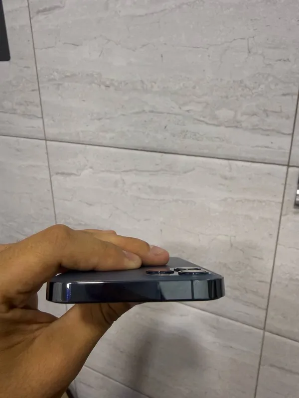 Iphone 12pro 5