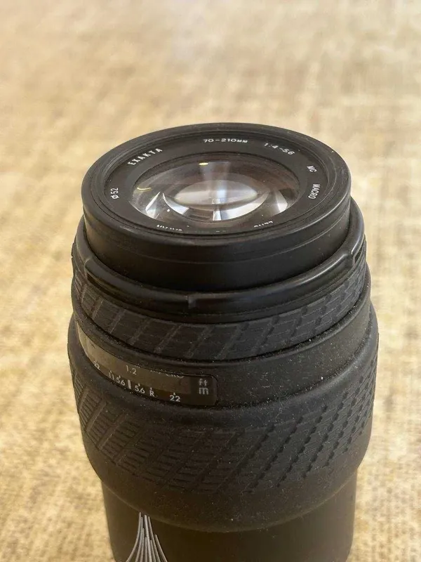 Обьектив EXACTA 70-210mm 1:4-5.6 MC MACRO Lens made in Japan f52