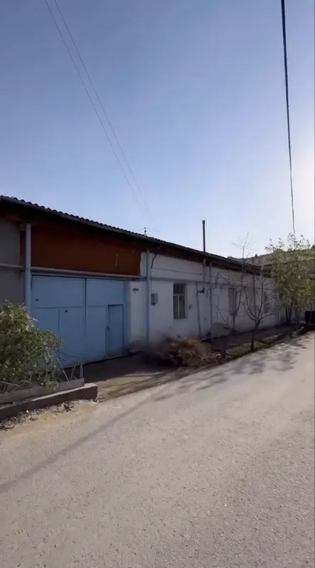 1 бөлмели квартира баҳасына 6 сотих жер жай сатылады!