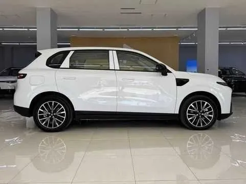 Leapmotor B10 comfort 510km 2026yil 0probeg 3 Leapmotor B10 comfort 510km 2026yil 0probeg 3