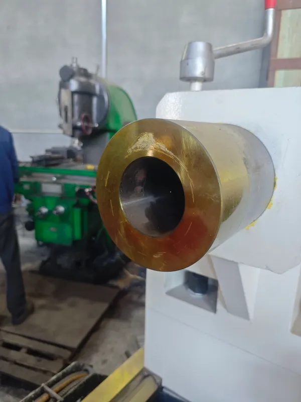 CW61100×3000 tokarlik stanogi 3 CW61100×3000 tokarlik stanogi 3