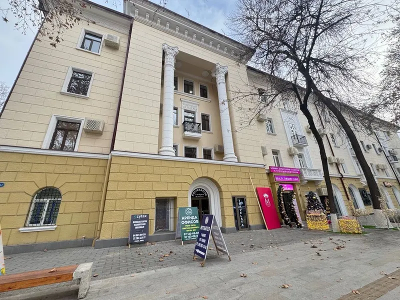 1 линия Шота Руставели парк Бобура 50м2
