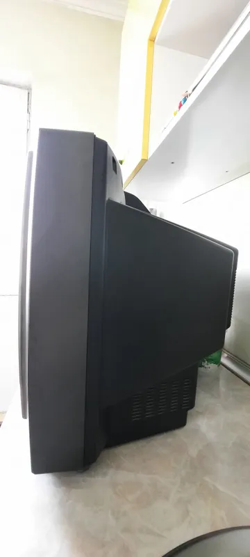 Телевизор PANASONIC TC-21S85R (малайзия) сотилади 4 Телевизор PANASONIC TC-21S85R (малайзия) сотилади 4
