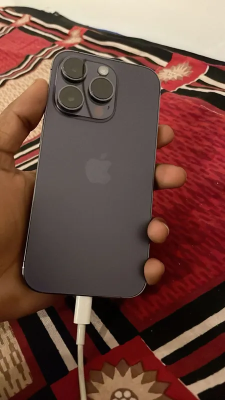 iPhone 14 Pro iPhone 14 Pro