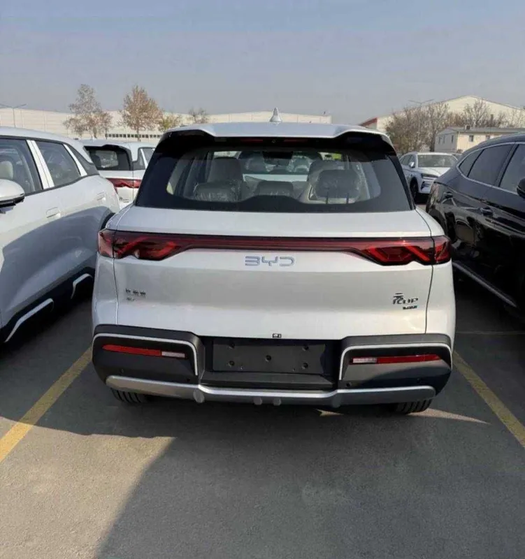 Byd yuan up elektor va gibrid barcha ranglaridan mavjud — фото 1