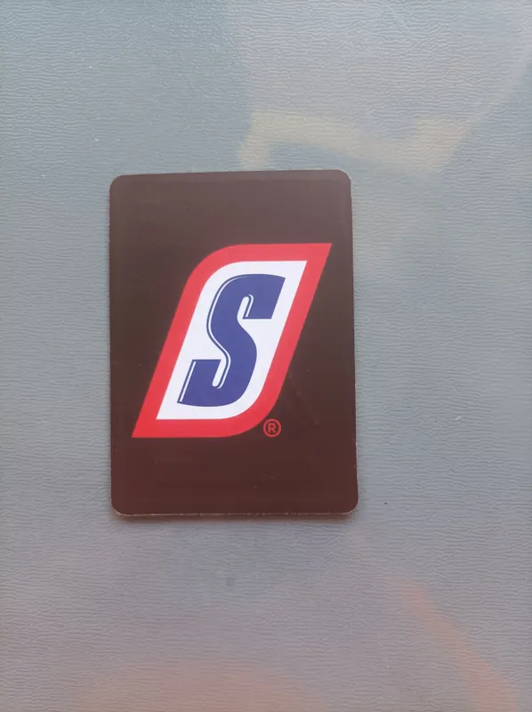Карточка от Snickers с подписью Eldor shoma 2 Карточка от Snickers с подписью Eldor shoma 2