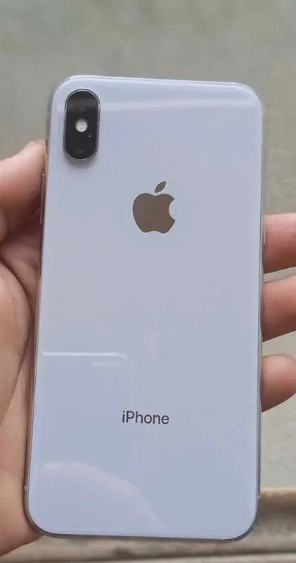 Iphone X 64GB srocni sotiladi Iphone X 64GB srocni sotiladi