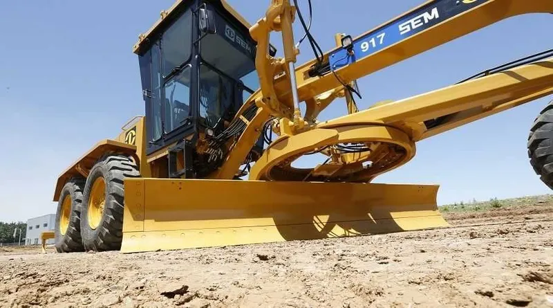 Автогрейдер SEM920F