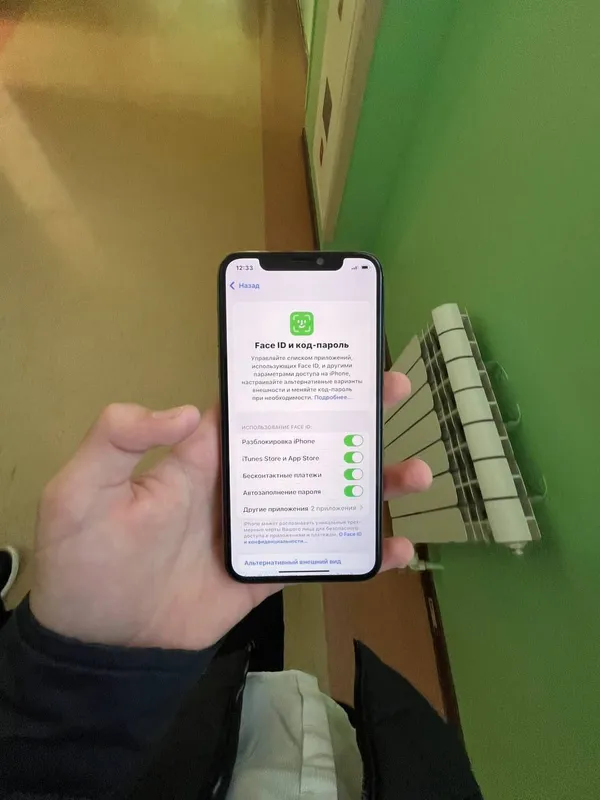 iPhone Xs J/A 64GB 2 iPhone Xs J/A 64GB 2