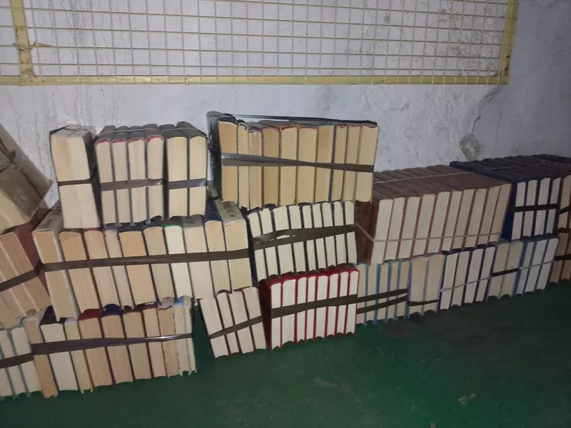 Книги в большом количестве