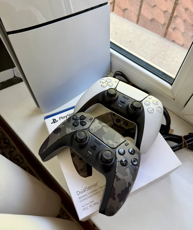 PlayStation 5 Slim 1TB Digital +14Игры 2 PlayStation 5 Slim 1TB Digital +14Игры 2