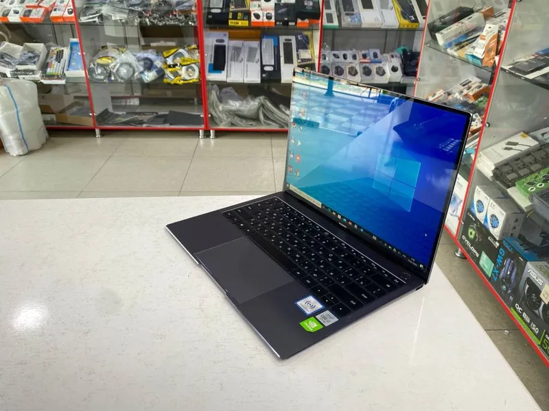 Huawei core i7.. 16/1TB ekran sensor metal korpus 3