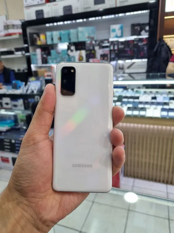 Samsung S 20 5 G naxt nasiya bor 1