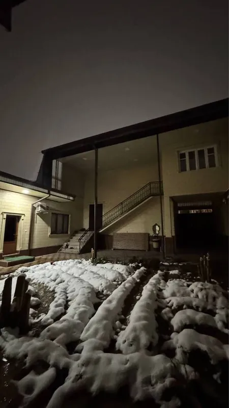 Yakkasaroy rayon 3.3 sotix uy srochna sotiladi — фото 6