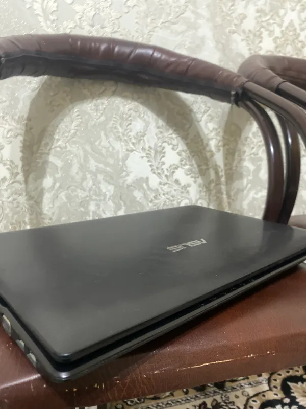Noutbook sotiladi! Asus x53z Nomer:912242706 — фото 1