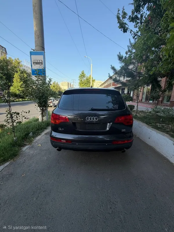 Audi Q7 (Quattro) 3 Audi Q7 (Quattro) 3