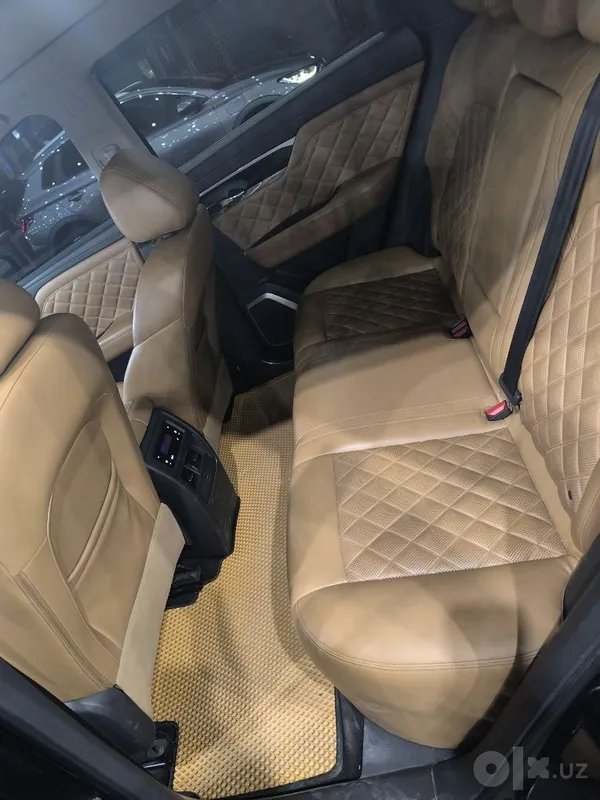 Срочно продам NISSAN VENUCIA GIBRIT 9 Срочно продам NISSAN VENUCIA GIBRIT 9