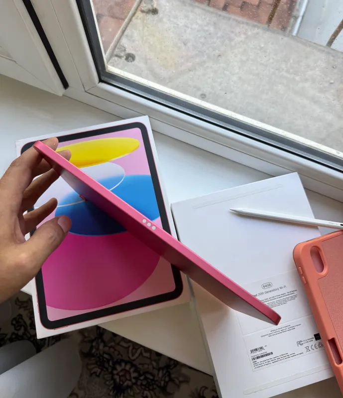 iPad 10th Gen Pink 64GB WiFi 7 iPad 10th Gen Pink 64GB WiFi 7