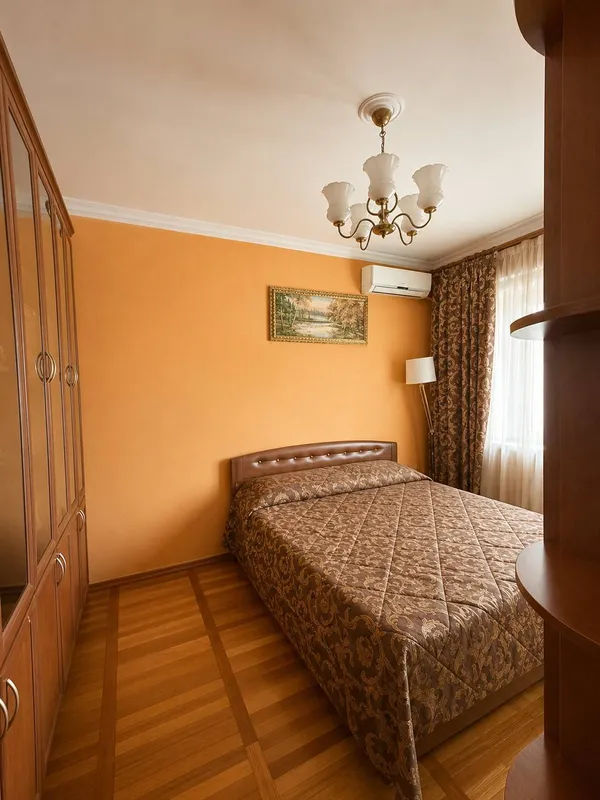 4-комнатная квартира, 100 м², Мирзо-Улугбек 5
