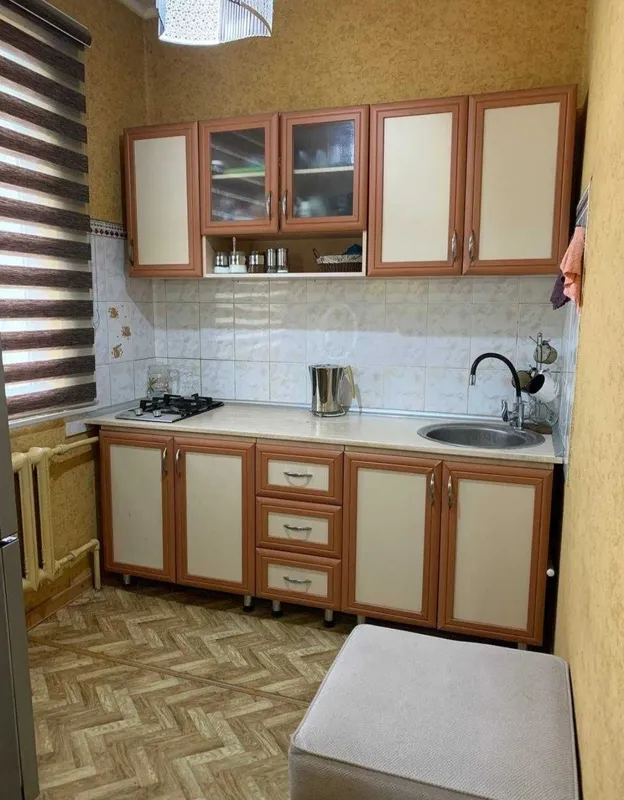 Maksim Gorkiy, Rassomlar — 400$ 5 Maksim Gorkiy, Rassomlar — 400$ 5