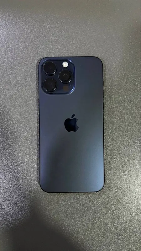 Iphone 15 pro max 87% ideal