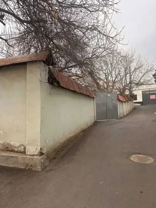 Срочно продается земельный участок под клинику, первая линия 3 Срочно продается земельный участок под клинику, первая линия 3
