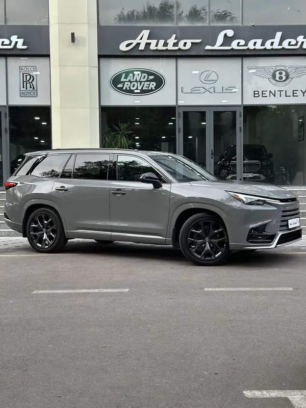 Lexus TX 500h F SPORT Direct4 AWD — фото 3