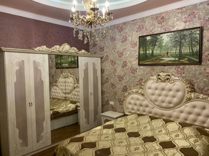 Сдам в Новосторойке, Чиланзар 6, метро Мирзо Улугбек, 3-х комнатная 8