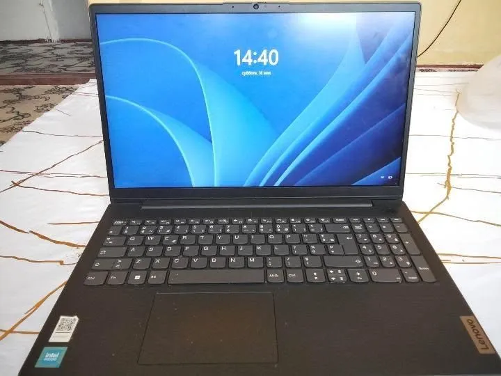 Lenovo