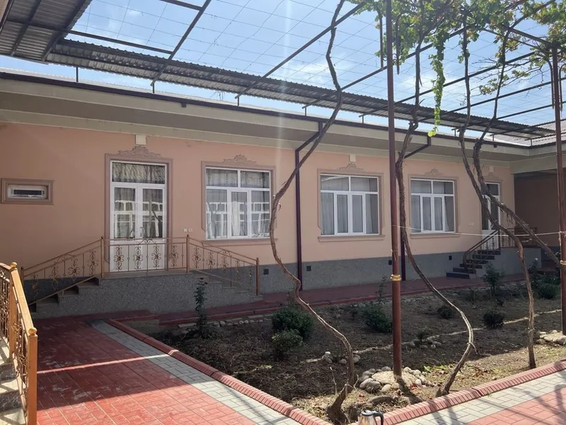 Marg’ilon shaxarda 12 sotixli uy sotiladi 6