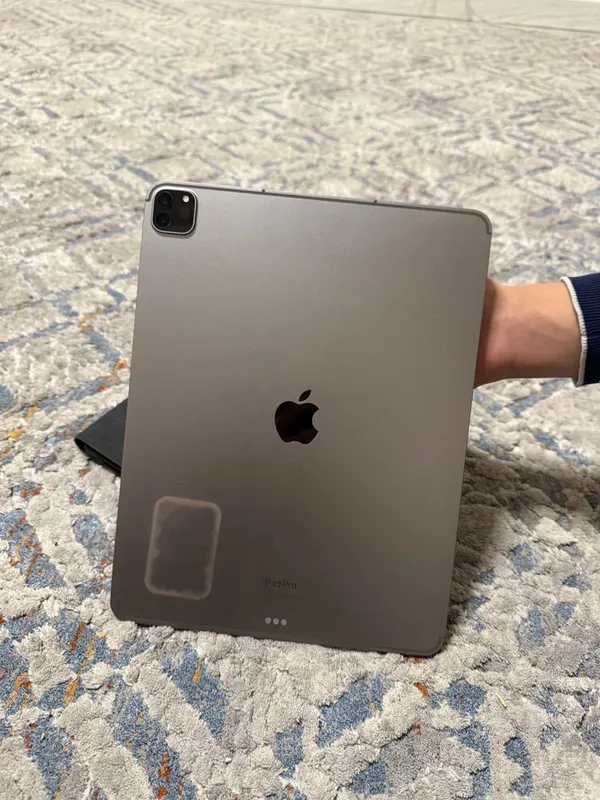 Ipad pro m2 +sim eng full dyumlisi — фото 1