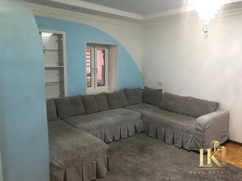 Продаётся 4-комнатная квартира, 155 м², 2/4 (Мирзо-Улугбекский) 2