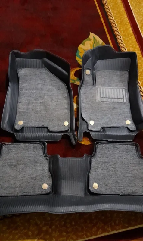 7d polik sotiladi