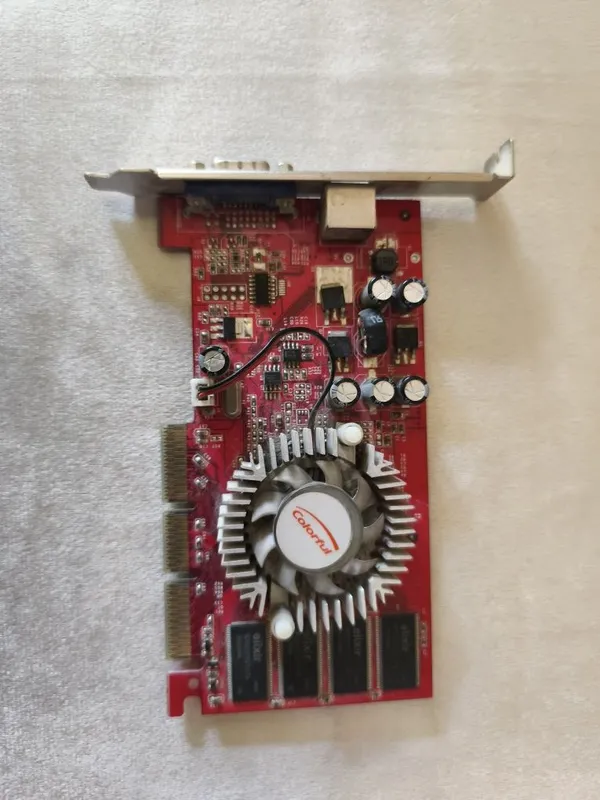 Видеокарта, Nvidia GeForce FX5200 — фото 1