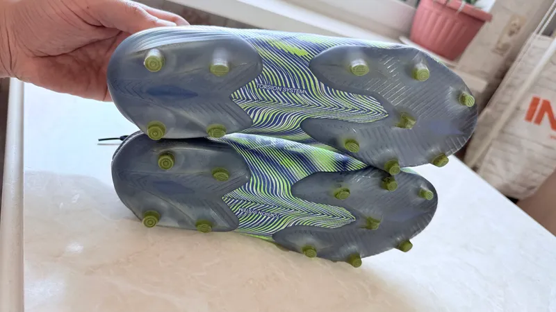 Adidas Nemeziz FG 5