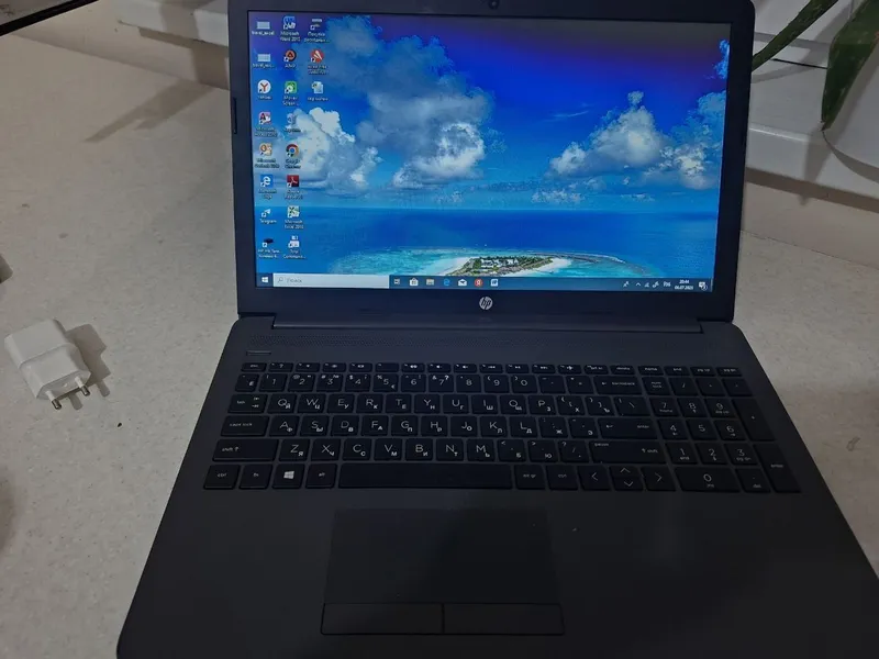 Ноутбук HP 250 G7 1 Ноутбук HP 250 G7 1