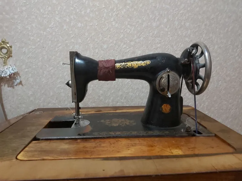 Кадимги тикув машинкаси 2
