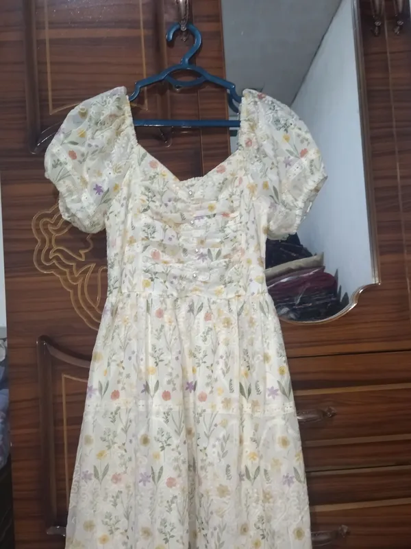 Koylak yozga juda mos va chiroyli