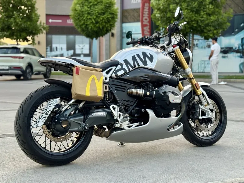 BMW R nineT 2016 2 BMW R nineT 2016 2