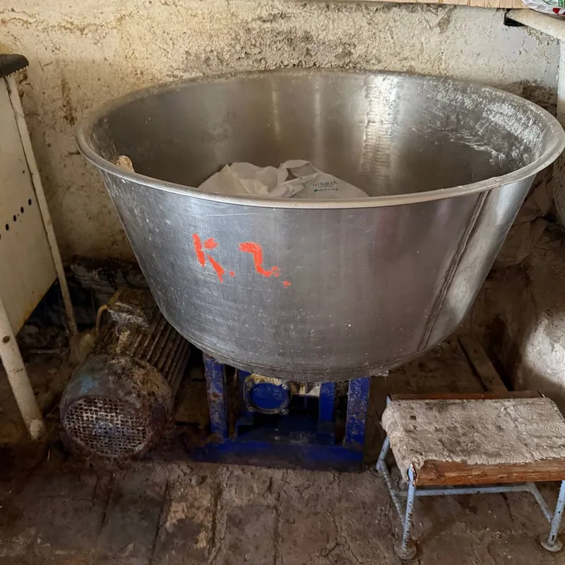 Mishalka xamir qorishga 50kg sifatli aybi yoq 1
